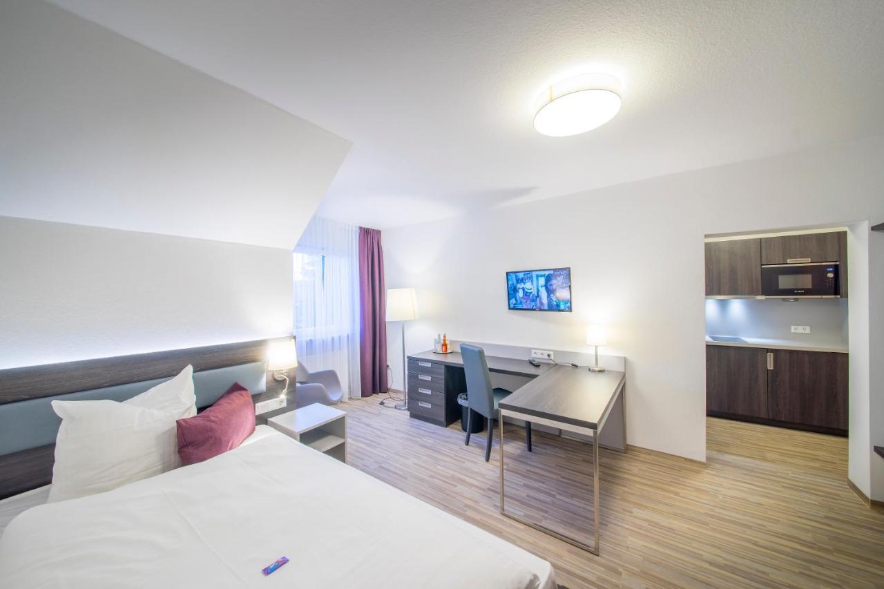 נוימרקט אין דר אוברפפלץ Hotel Nuernberger Hof מראה חיצוני תמונה